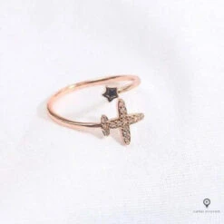 Bague Avion Et étoile Femme Or Rose 7 Bague Avion Et étoile Femme Or Rose -Esprit Aviation Bague Avion et etoile femme or rose Esprit Aviation 1677413416