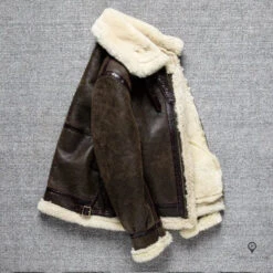 Blouson D'hiver En Cuir Véritable 11 Blouson D'hiver En Cuir Véritable -Esprit Aviation Blouson d hiver en cuir veritable Esprit Aviation 1677213439