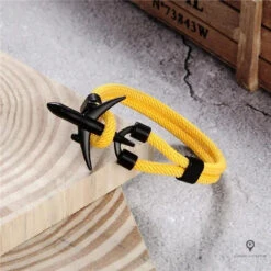 Bracelet Avion Noir Et Jaune 5 Bracelet Avion Noir Et Jaune -Esprit Aviation Bracelet Avion Noir et Jaune Esprit Aviation 1677412473