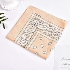 Bandana Aviateur Classique 24 Bandana Aviateur Classique -Esprit Aviation Hip Hop Bandana 23 Styles Man Women Fashion Outdoor Headbands Hair Band Wrist Wraps Hair Scarves High Quality Hair Accessories Esprit Aviation 1661286083