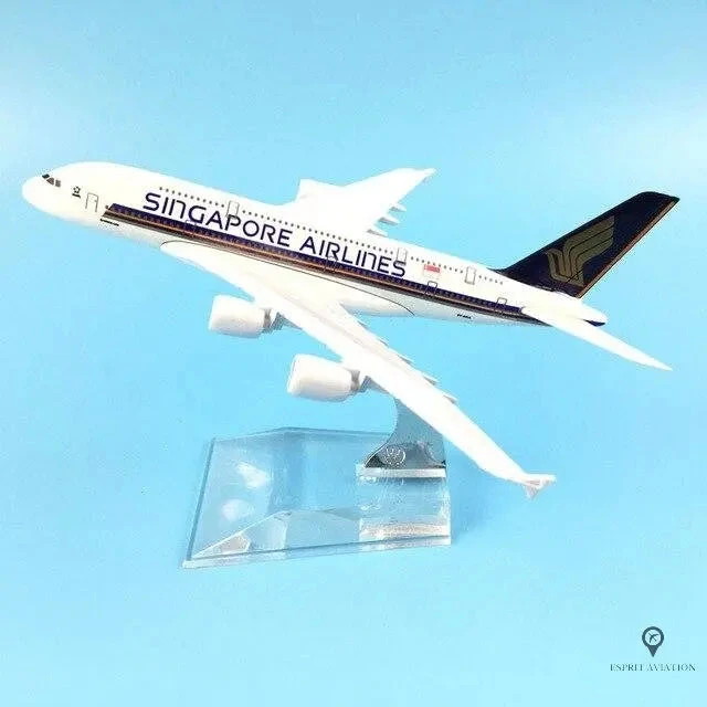 Maquette 1/400 - A320 Singapore Airlines 4 Maquette 1/400 - A320 Singapore Airlines – Image 2