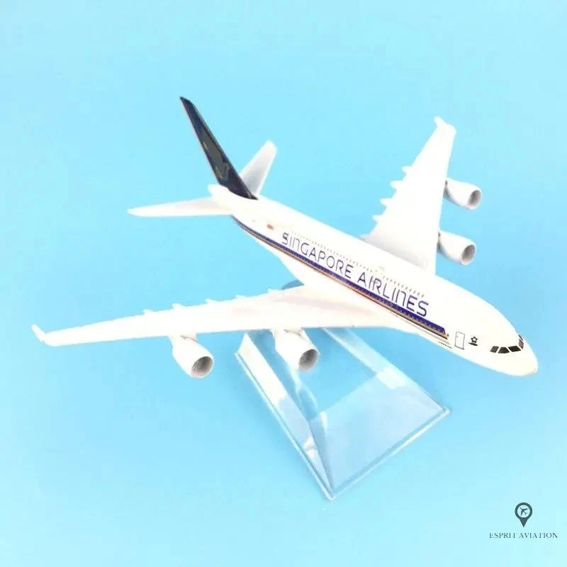 Maquette 1/400 - A320 Singapore Airlines 7 Maquette 1/400 - A320 Singapore Airlines – Image 5